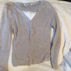 long sleeve grey shirt